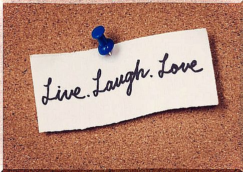 Note with message: live, laugh.  loves